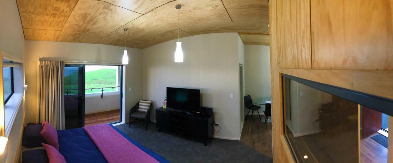 Apartament Chalets At Okurukuru New Plymouth Zewnętrze zdjęcie